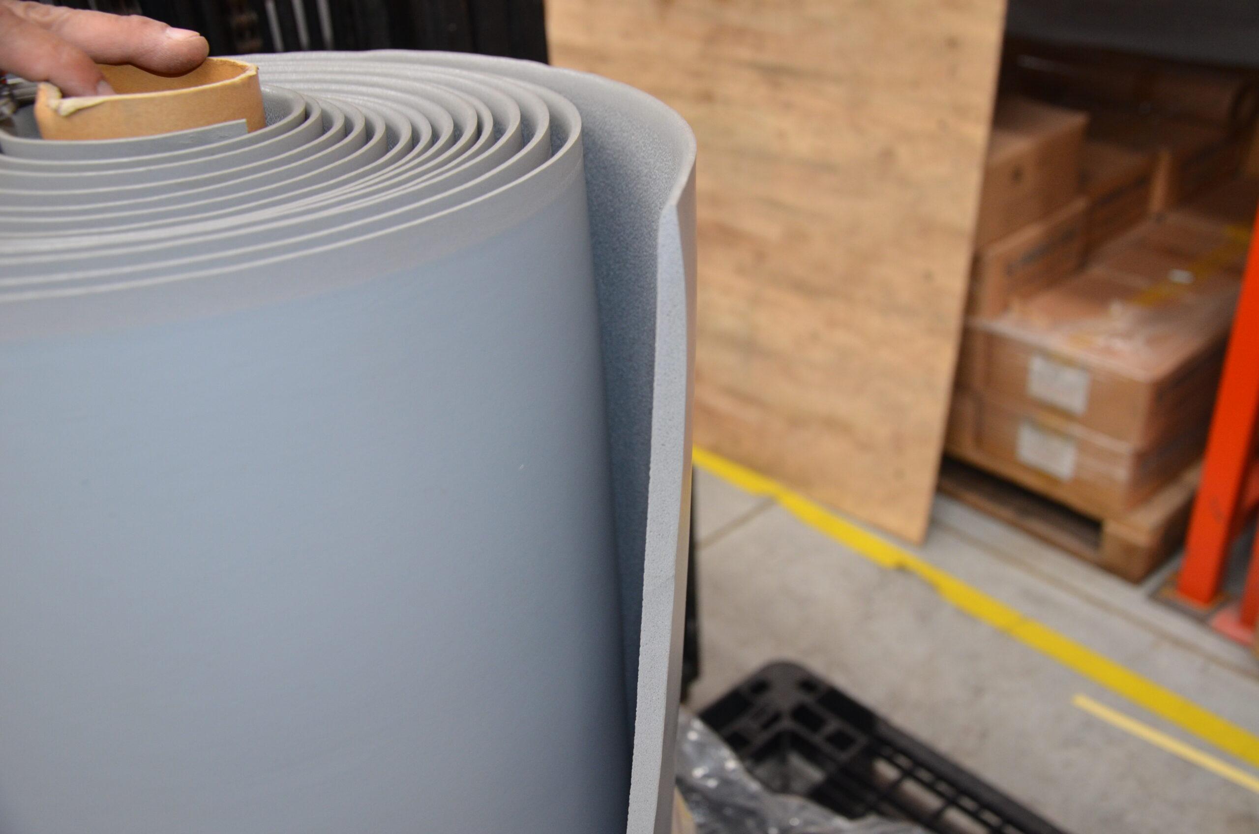 ESD Antifatigue Mat in Roll - Image 3